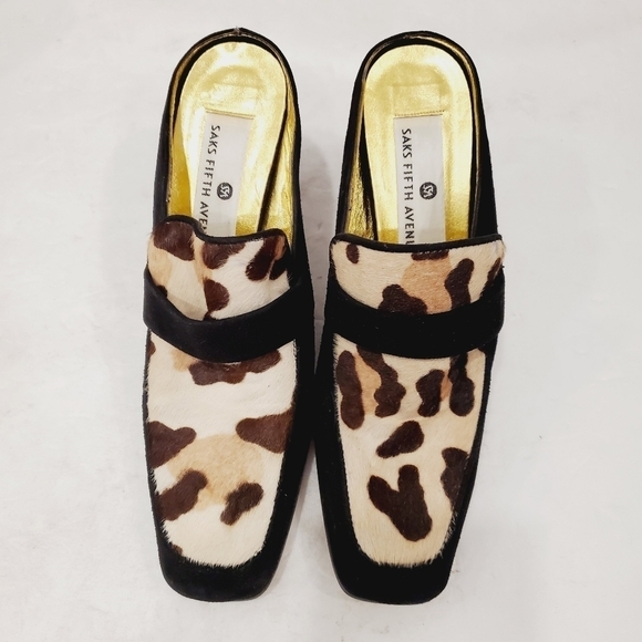 NEW Saks Fifth Avenue Black Suede Mules Heels - Picture 2 of 4